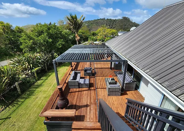 Flipflop Inn Hahei Beach